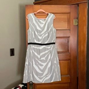 LOFT Zebra Print Business Dress Size Large